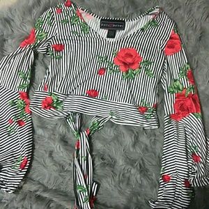 Stripe Floral Print Crop top w/Bell Sleeves